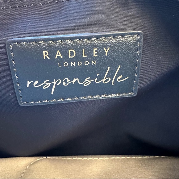 Radley London Pocket Essentials Responsible Medium Ziptop Backpack